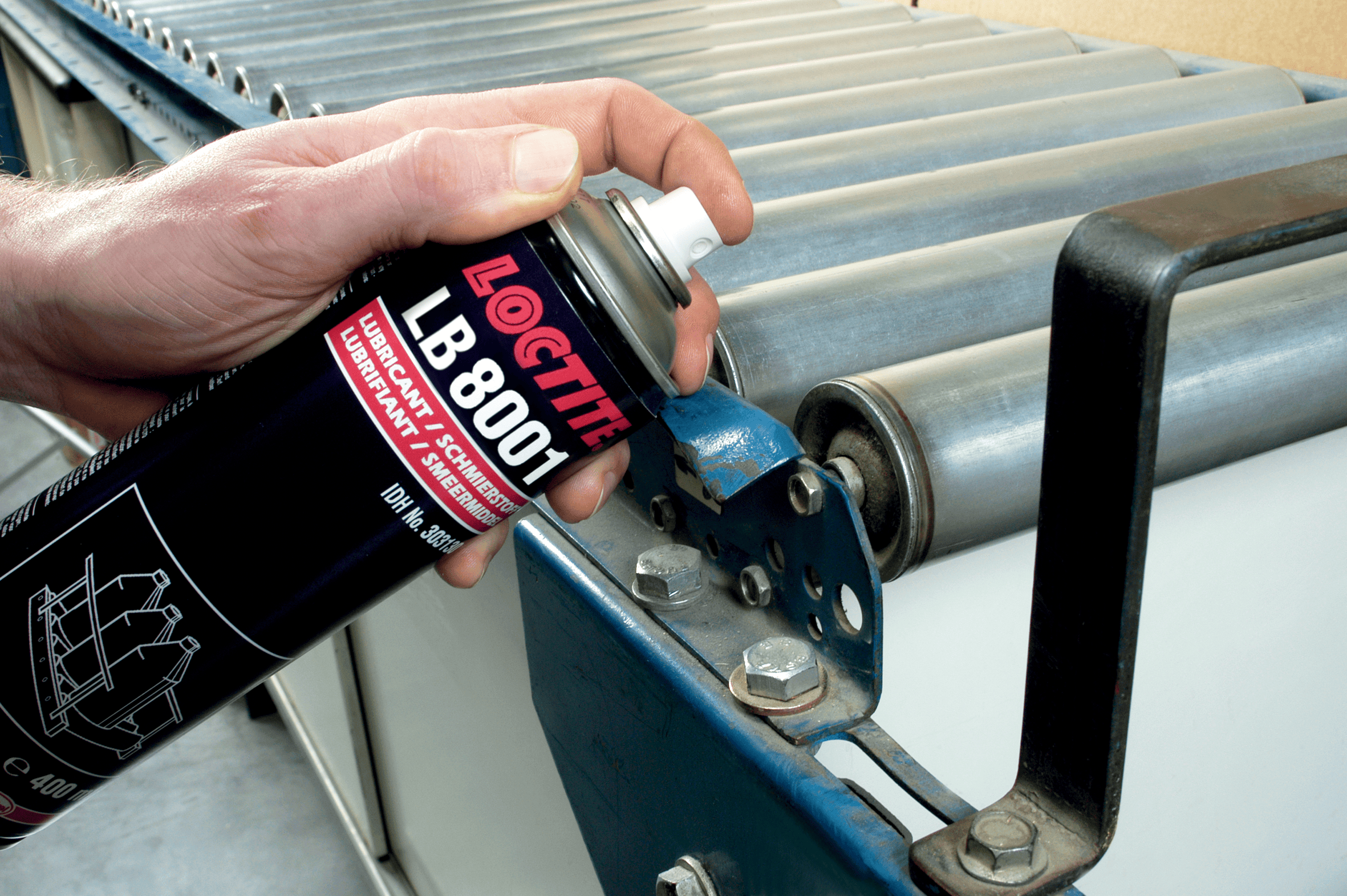 LOCTITE LB 8001 – 400 ml spray (uniwersalny olej mineralny, penetrujący)